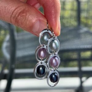 Mother of Pearl and silver earings